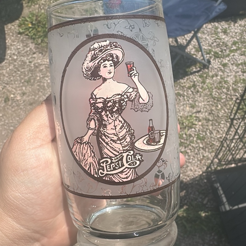 Vintage Pepsi Cola Glass with Victorian Lady Design